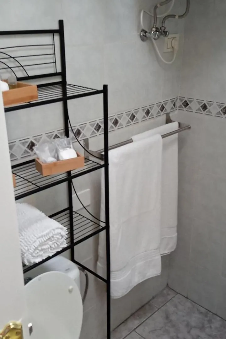 Hand Made Suite 아로나 아파트
